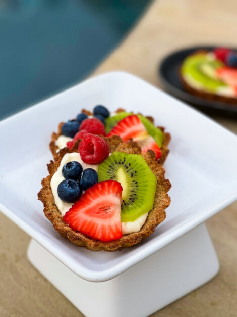 Healthy Fruit Tarts - 90/10 Nutrition